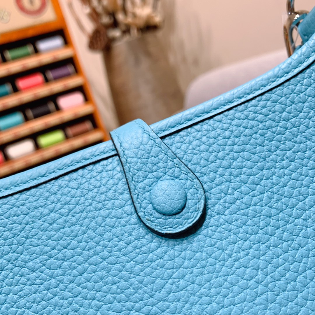 에르메스 미니 에블린16 노던블루 은장 끌레망스 가죽